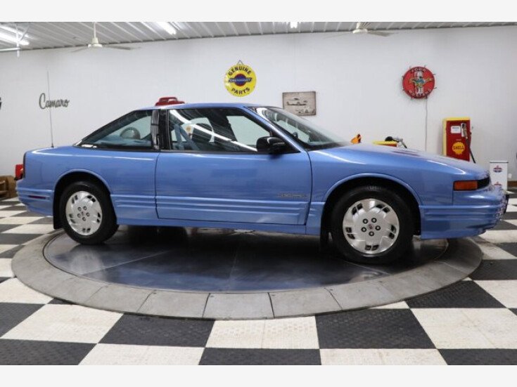 Thumbnail Photo undefined for 1994 Oldsmobile Cutlass Supreme